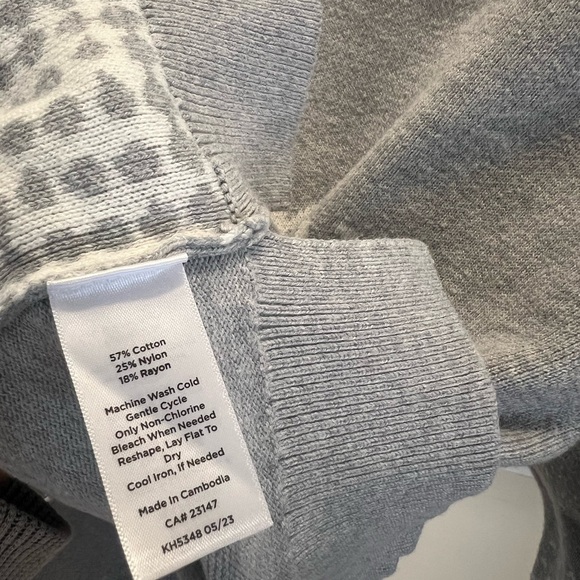 Talbots: Snowflake Sweater - Picture 5 of 5